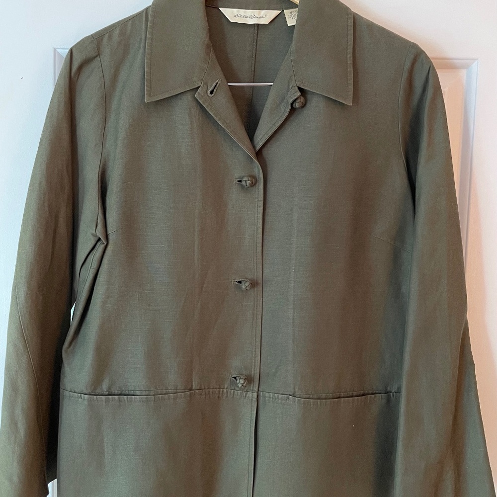 Eddie Bauer Green Silk/Linen Pant Suit. Size Petite 10